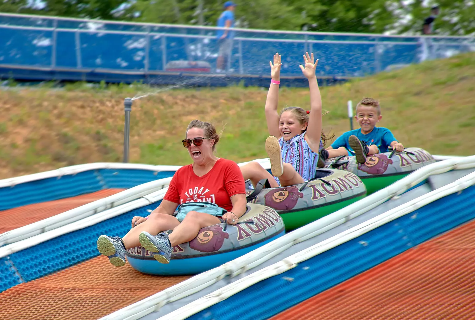 outdoor tubing pigeon forge