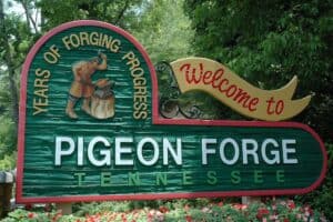 Pigeon Forge TN welcome sign